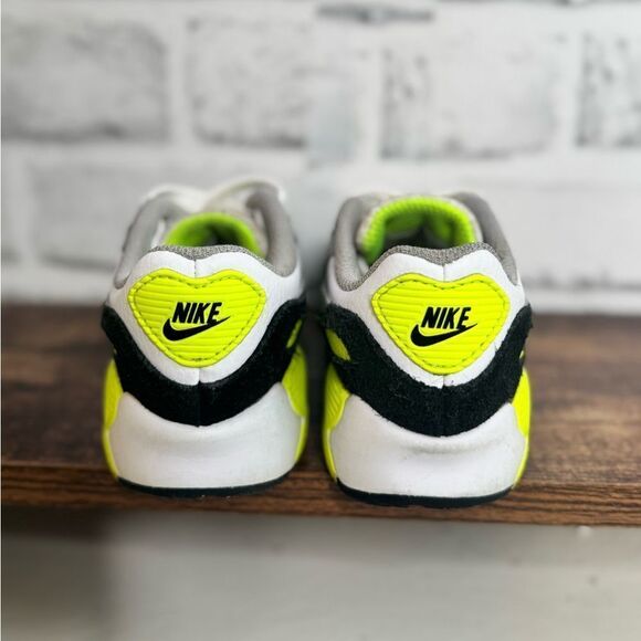 Nike Air Max 90 OG Volt Sneakers Shoes Size 7 Toddler - Picture 3 of 7